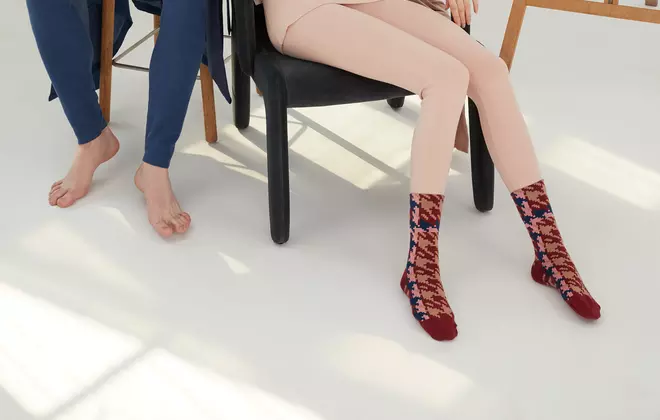 Order free hangtags or request a trademark license agreement to leverage the value of LYCRA® brand to drive sales.